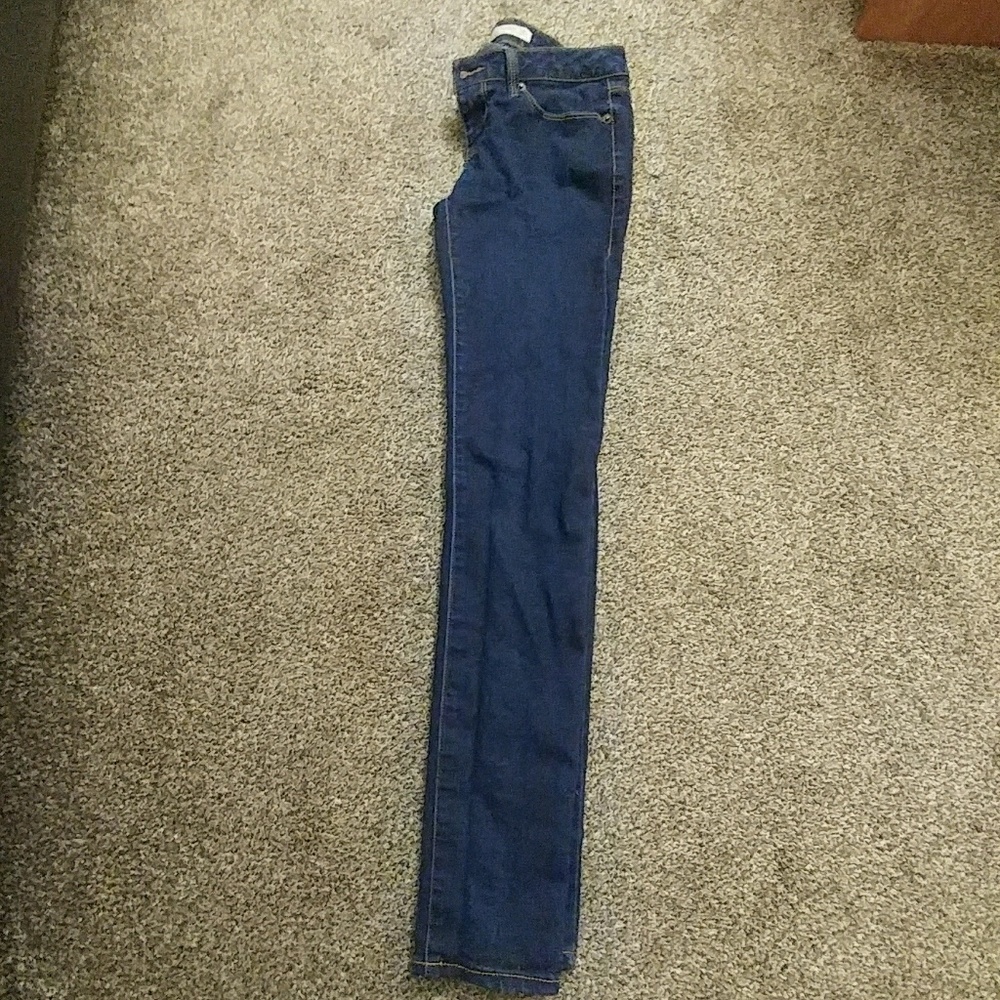 Dark wash jeggings